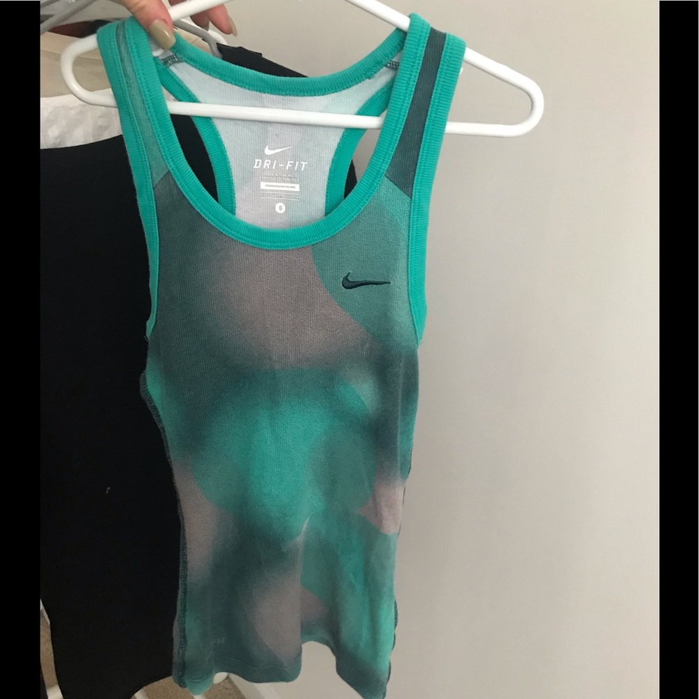 Nike tank top